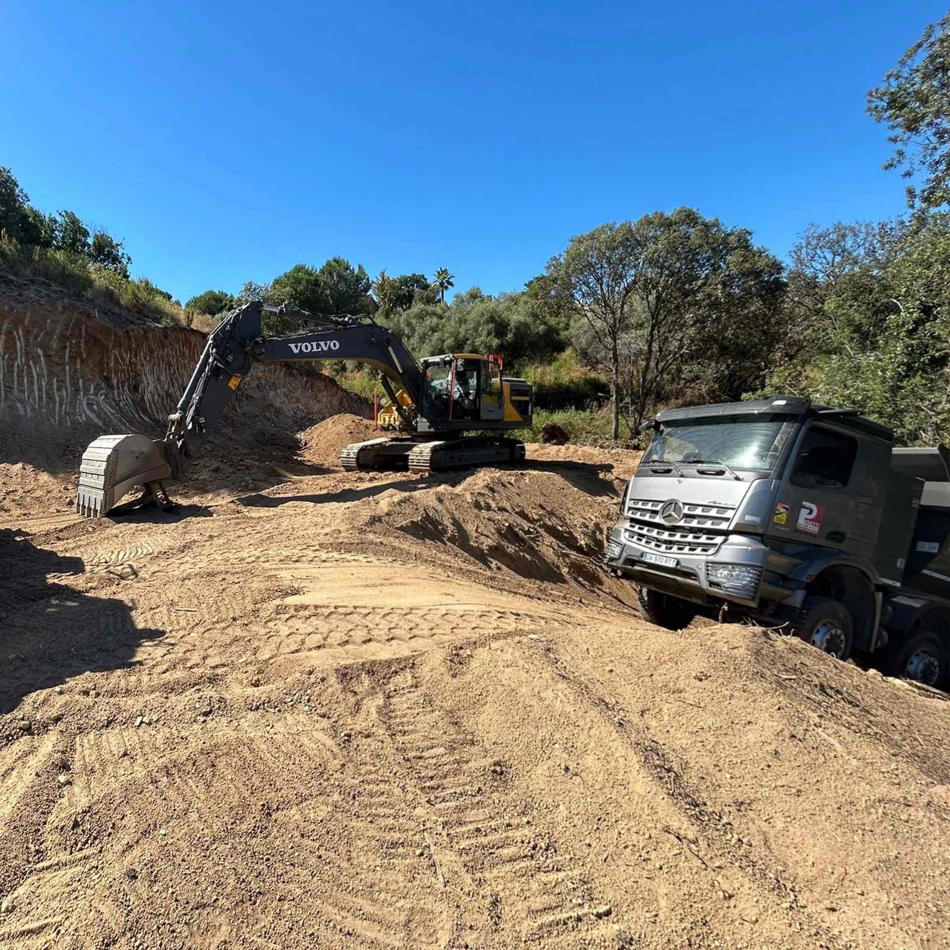 PERETTI XAVIER TERRASSEMENT AJACCIO